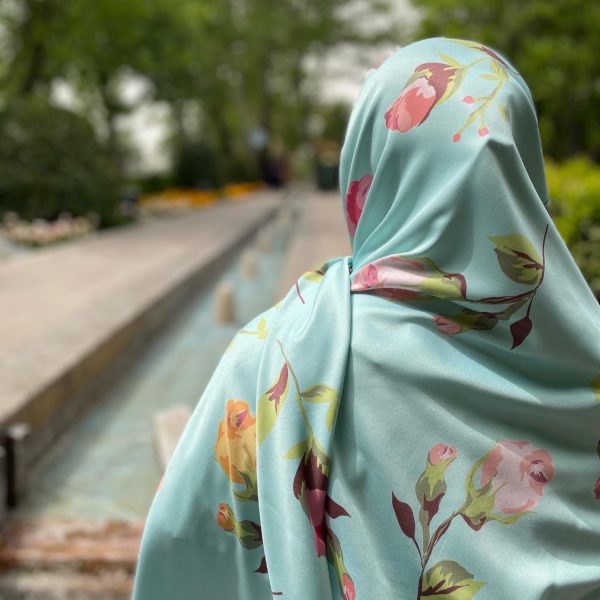 Qonche2 روسری ابریشم غنچه - Image 1