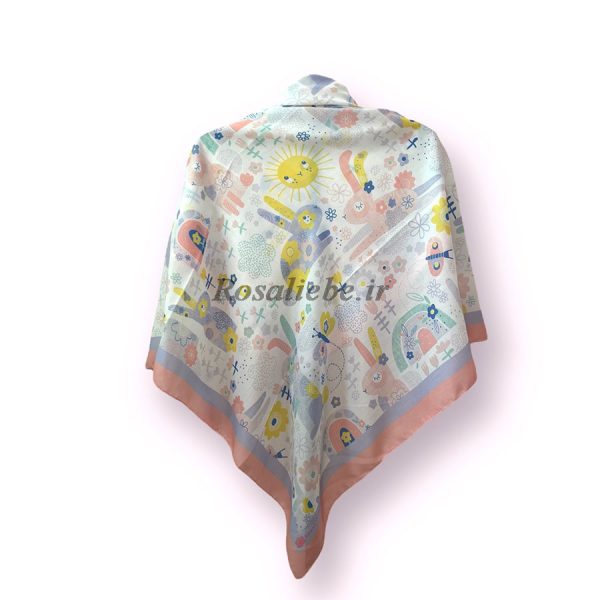 BziKhrgshaK90-1 روسری نخی بچه گانه (قواره 70) بازی خرگوش کوچولو - Image 1
